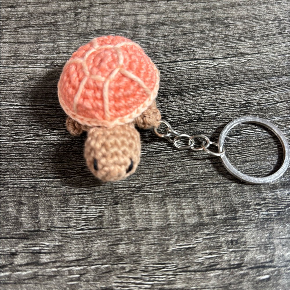 NWOT Handmade Turtle Keychain with Peach Shell